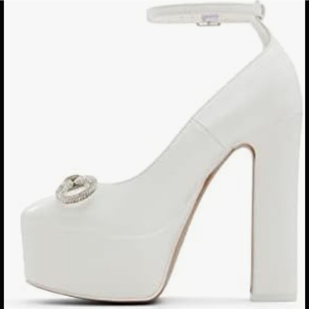 BRAND NEW CALL IT SPRING BLOCK HEEL PLATFORM SHOE